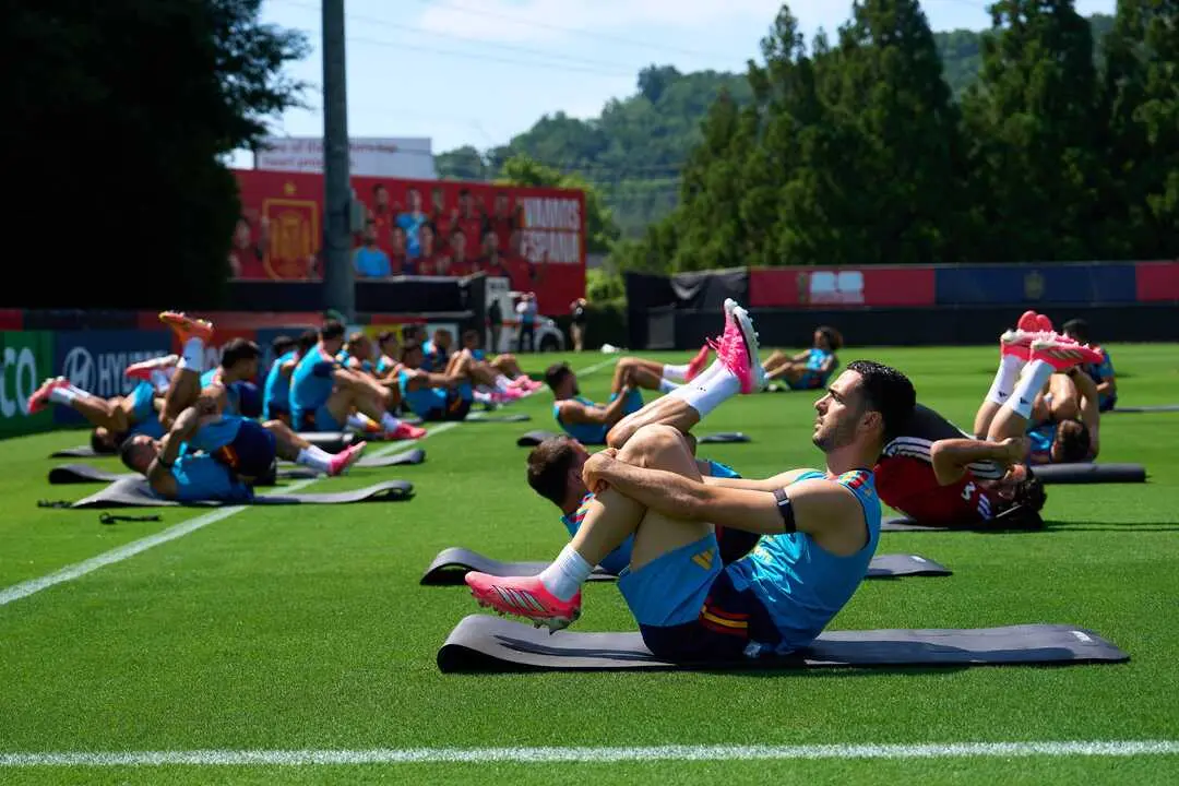Jugadores de la Selecci&oacute;n Espa&ntilde;ola durante un entrenamiento / RFEF