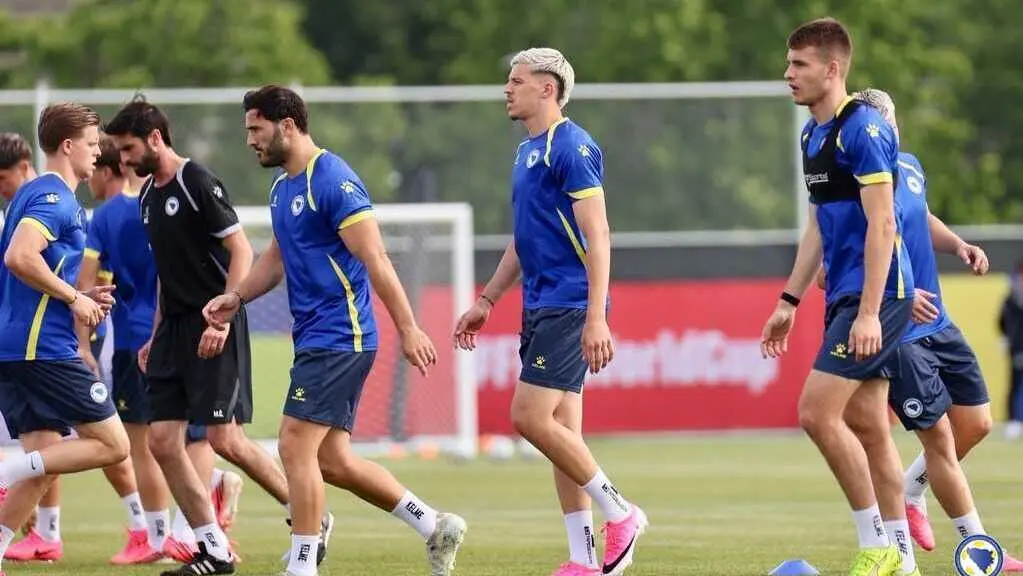 Jugadores de Bosnia durante un entrenamiento / NFS BIH
