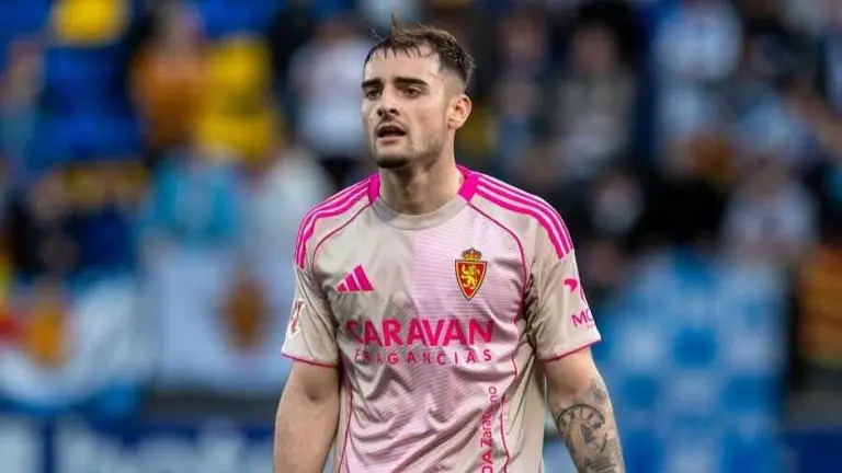 Marcos Cuenca con la camiseta del Real Zaragoza / LaLiga