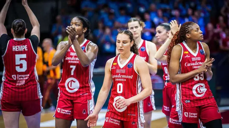 El Casademont, triste, tras caer ante el Galatasaray / FIBA.