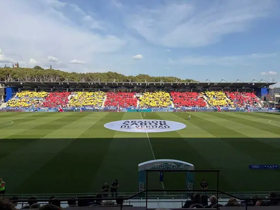 El Alcoraz en el derbi aragonés
