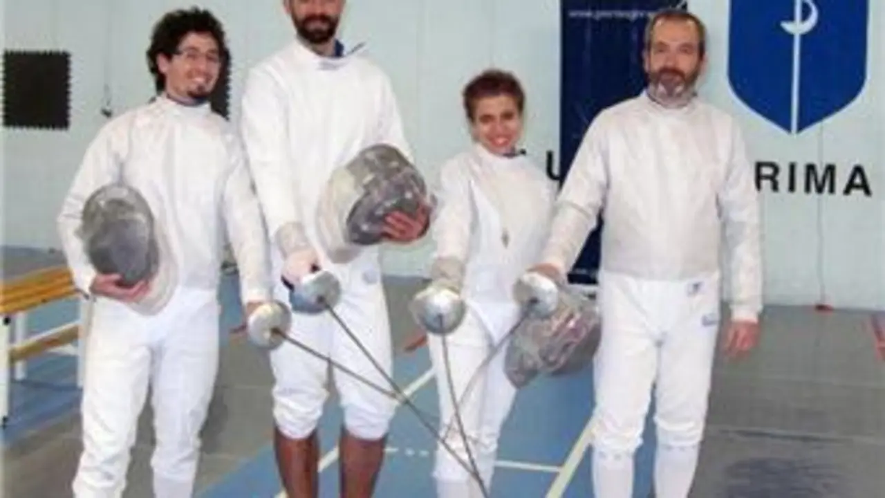 Componentes del Club de Esgrima, |Foto: Radiohuesca