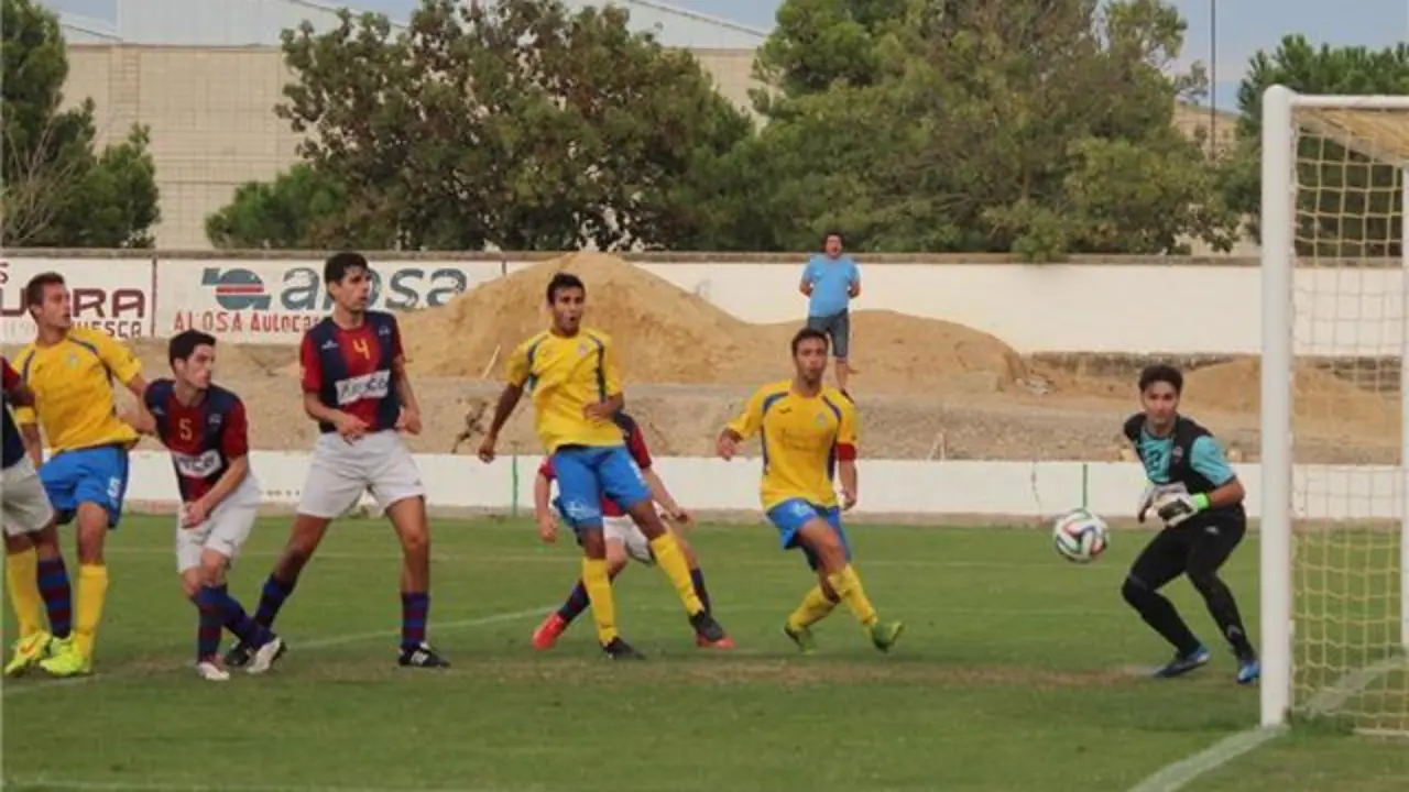 Imagen del encuentro de la primera vuelta | Foto: Diario del Altoarag&oacute;n - Pablo Segura