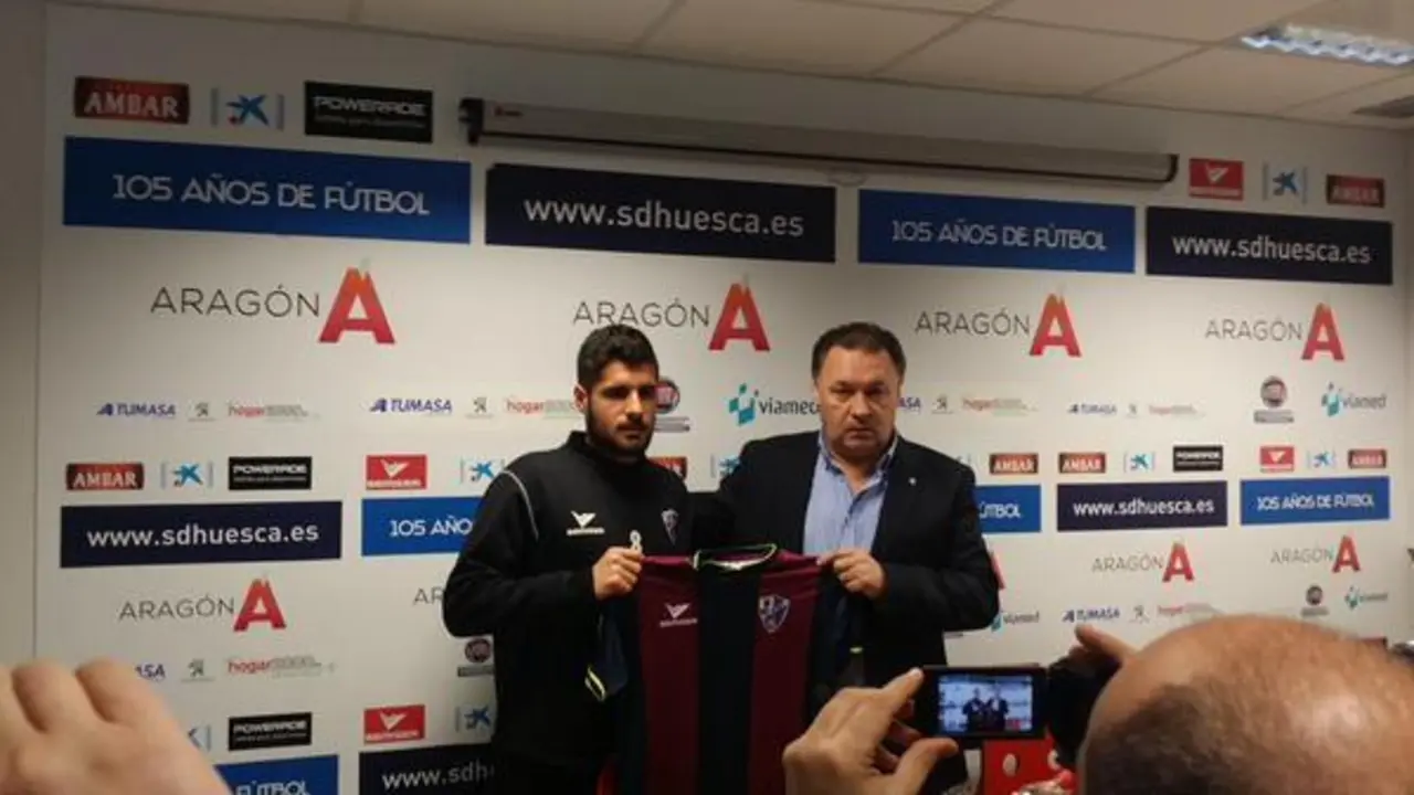 Fran M&eacute;rida durante su presentaci&oacute;n | Foto: Rafa D&iacute;az