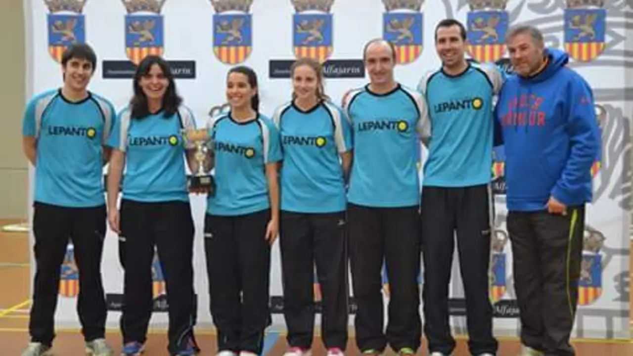 Pinturas Lepanto de Biin&eacute;far, Campe&oacute;n