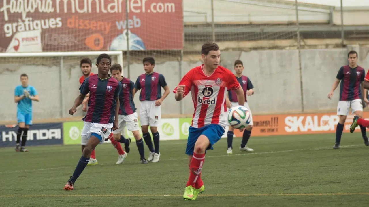 El Huesca perdi&oacute; en Manacor (3-1) | Foto: www. futbolbalear.es
