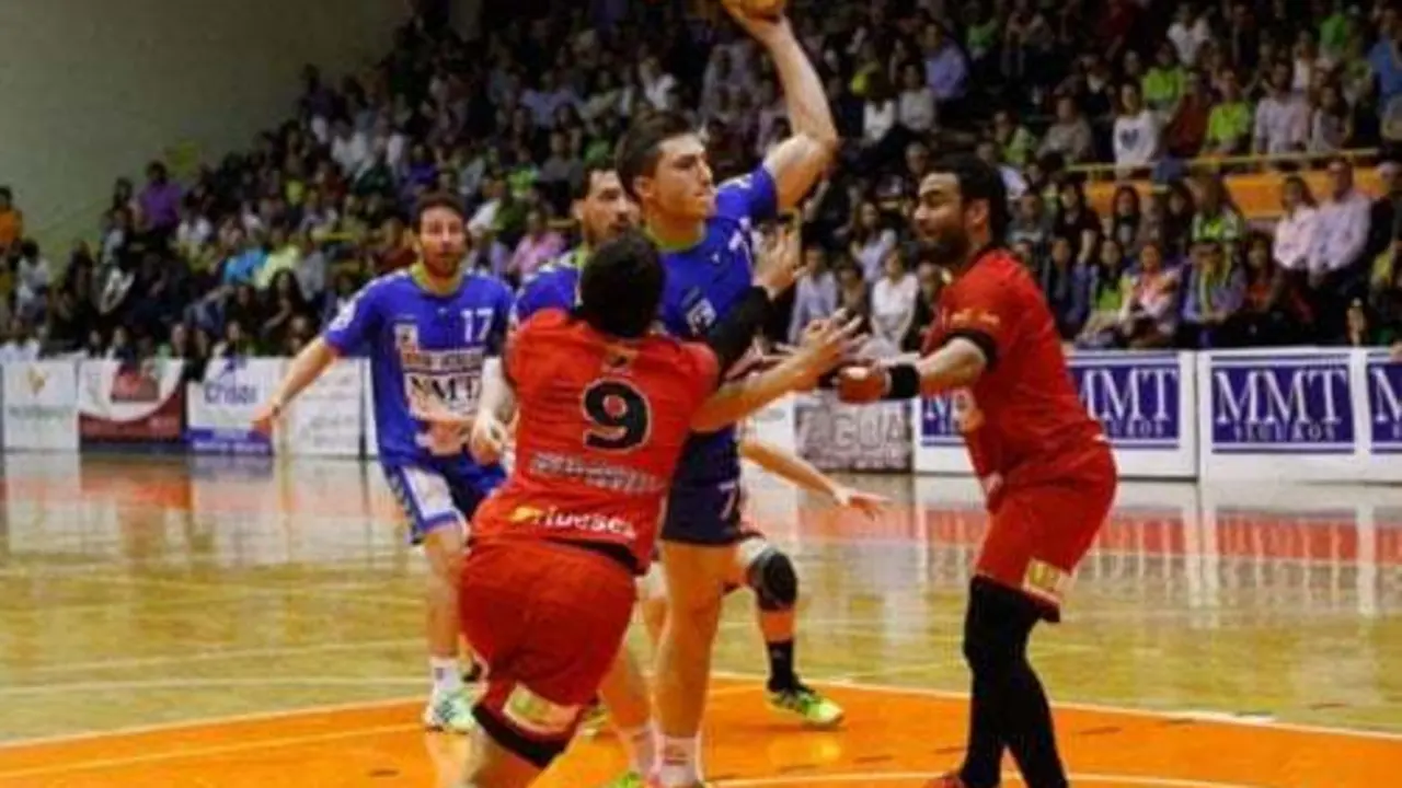 Imagen durante el partido | Foto: laopiniondezamora.es