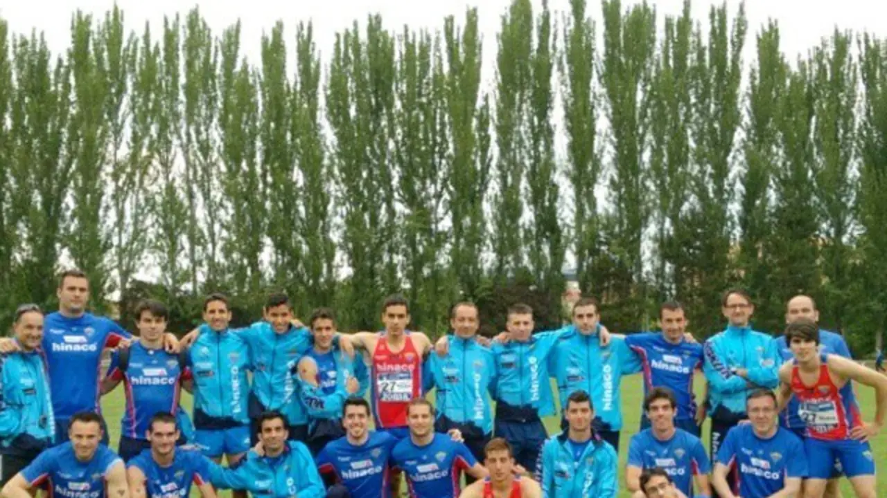 Foto de equipo de Hinaco Monz&oacute;n.
