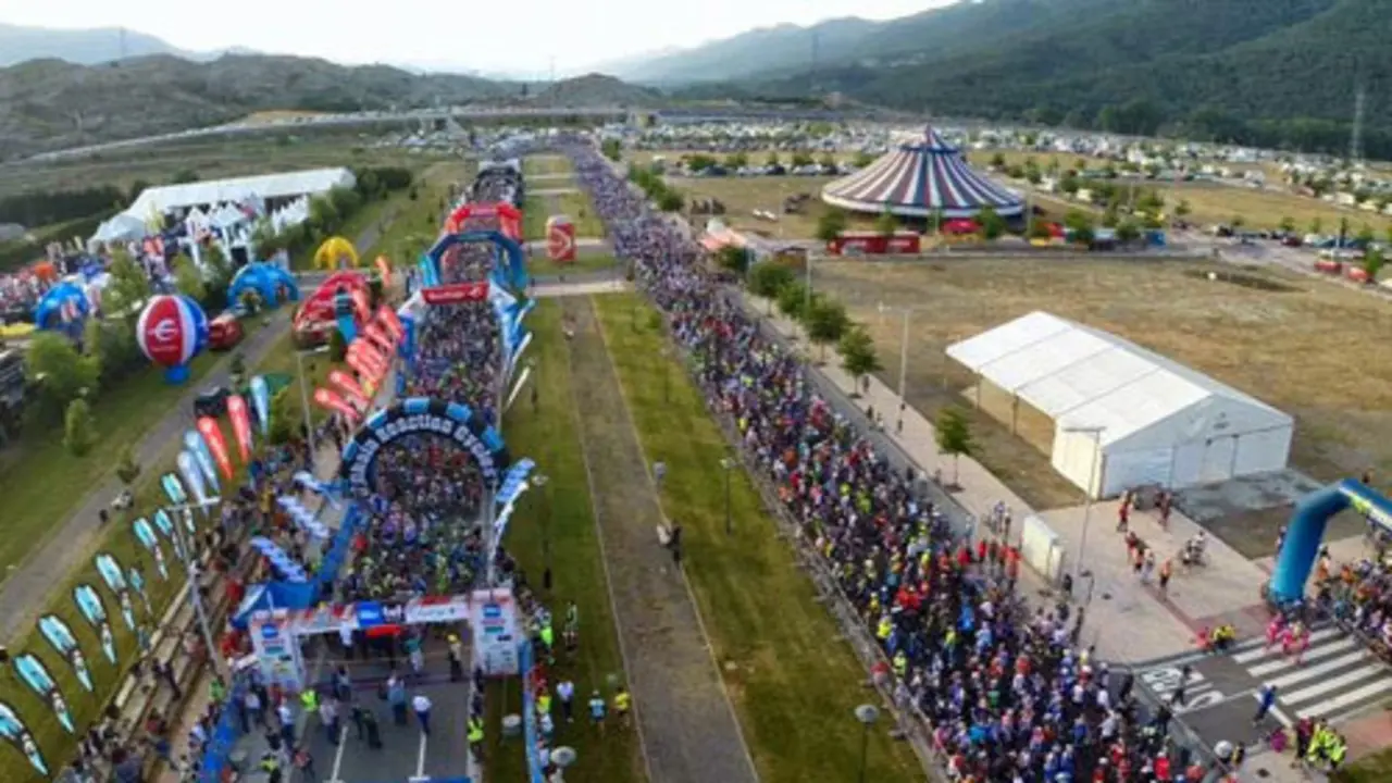 Imagen de la salida en la pasada edici&oacute;n de la QH