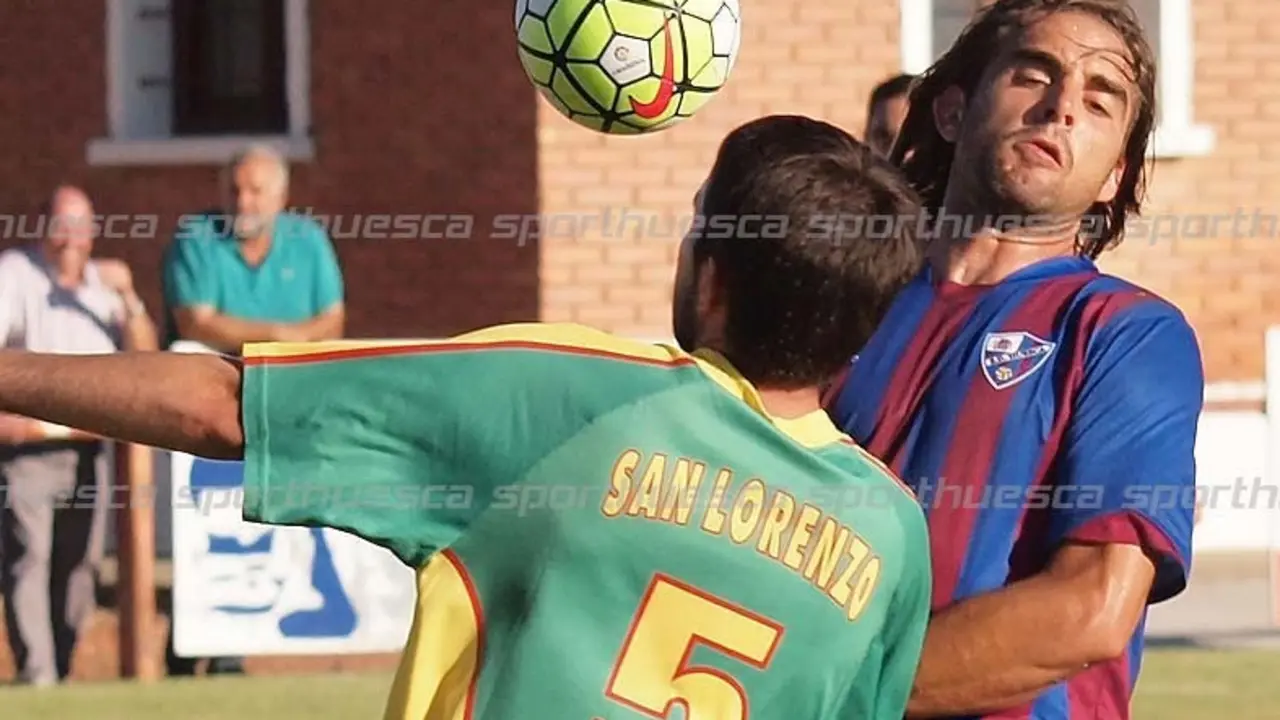 Esnaider en el partido amistoso frente al San Lorenzo | Foto: C.Pascual