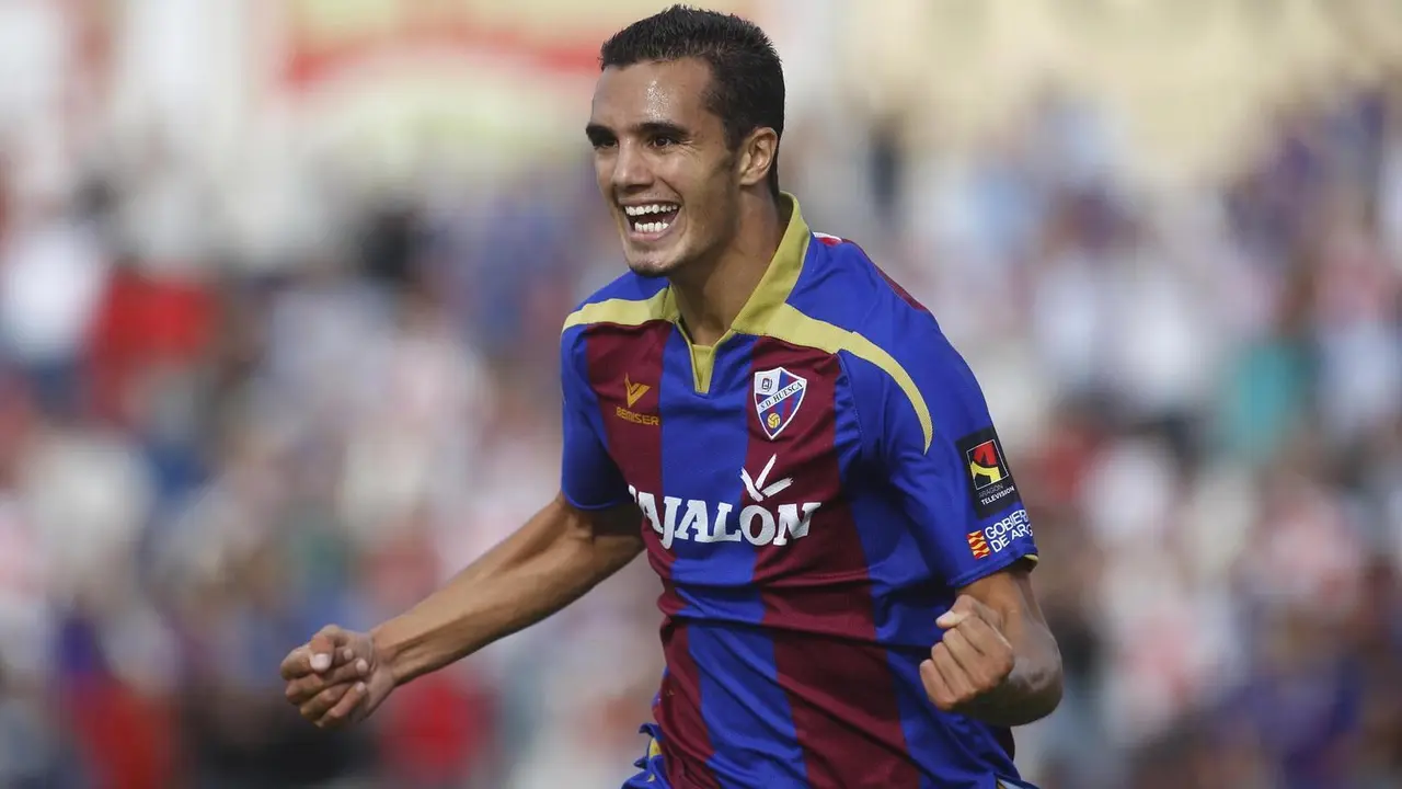 Iriome celebra un gol anotado a Las Palmas en 2009 | Foto: Heraldo - &Aacute;lvaro Calvo