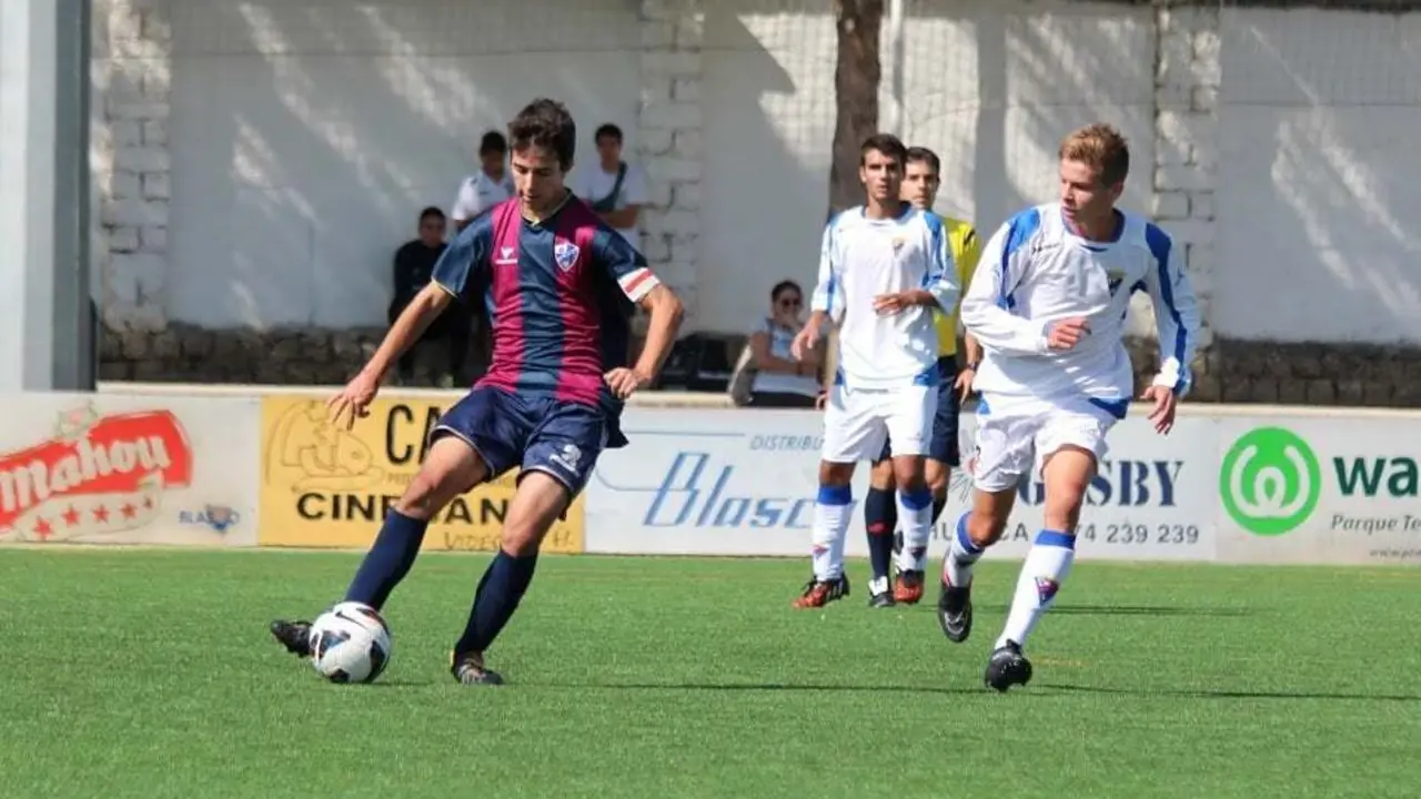 Imagen durante el partido frente al Valdefierro | Foto: Javier Moncada