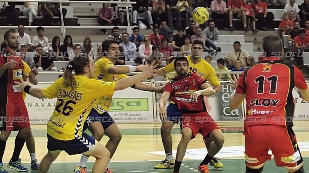Marcelo, en el partido de la pasada temporada contra Villa de Aranda en el Palacio. Foto: Carlos Pascual