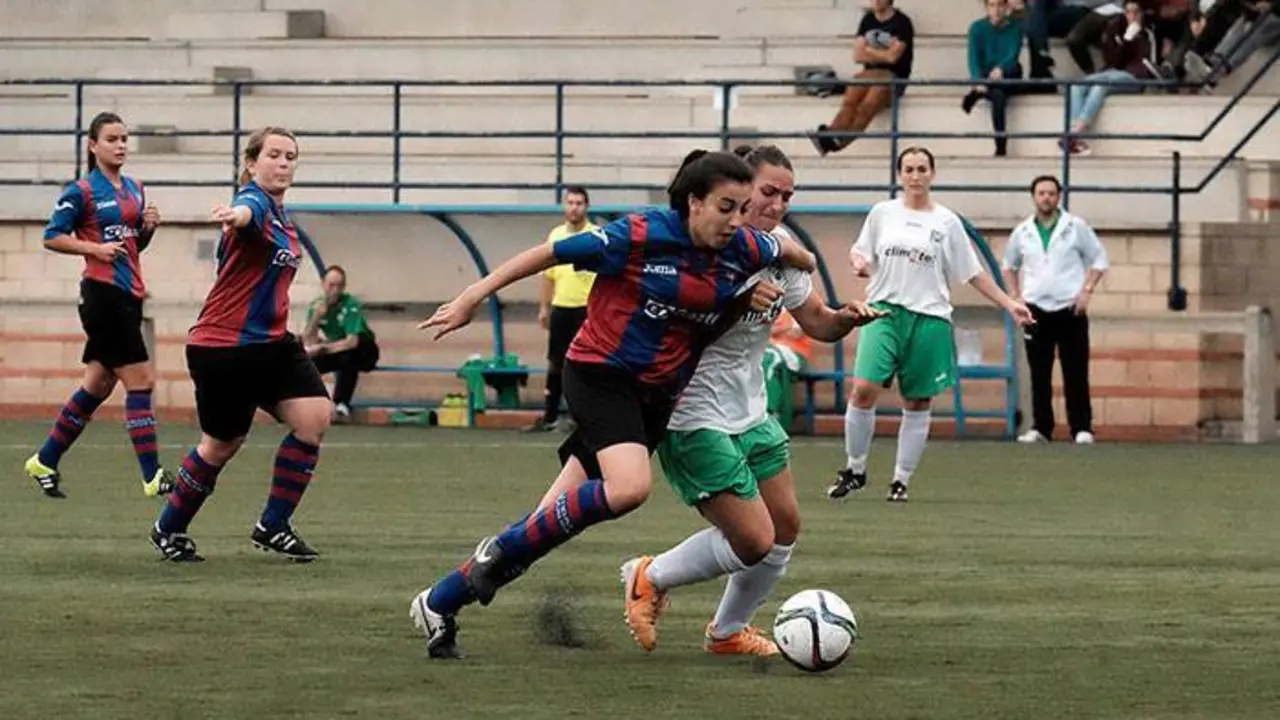 Imagen durante el partido | Foto: futboloscense.com