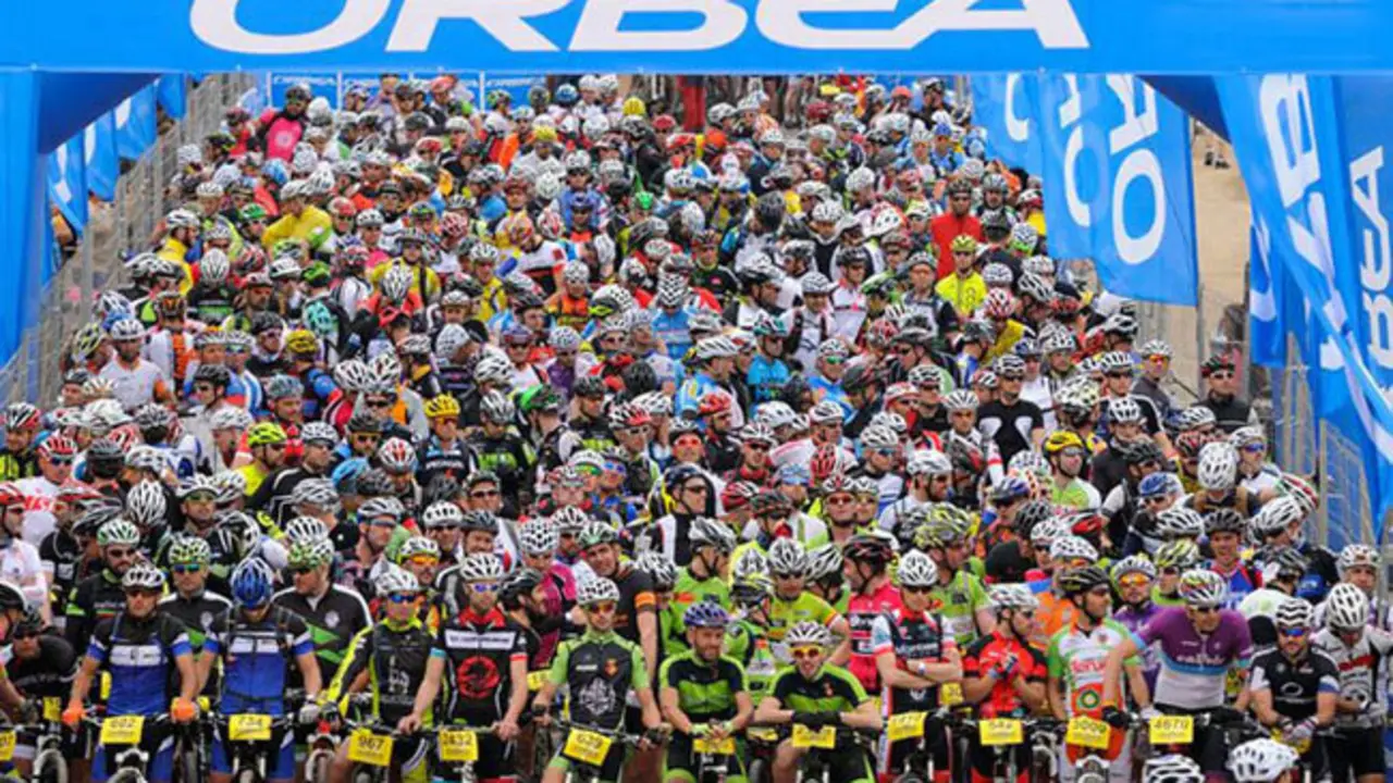 Salida Orbea Monegros en Sari&ntilde;ena | Foto: vamosacorrer.com
