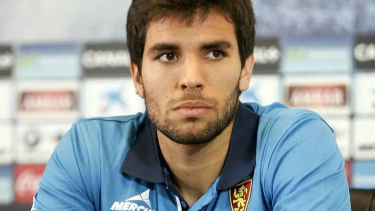 Leandro Cabrera, defensa del Real Zaragoza | Foto: elperiodicodearagon.com