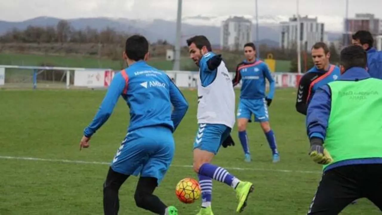 Entrenamiento en Vitoria | Foto: Deportivo Alav&eacute;s