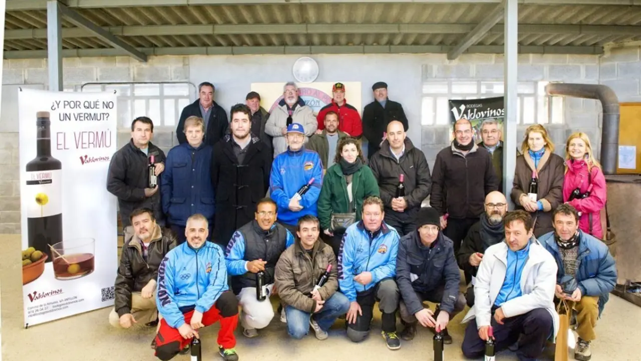 Foto de familia de los tiradores en Monz&oacute;n | Foto: CT Monz&oacute;n
