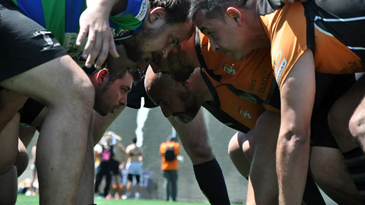 Imagen de archivo durante una edici&oacute;n anterior del torneo de Fat Rugby de Monz&oacute;n. Foto: Quebrantahuesos Rugby