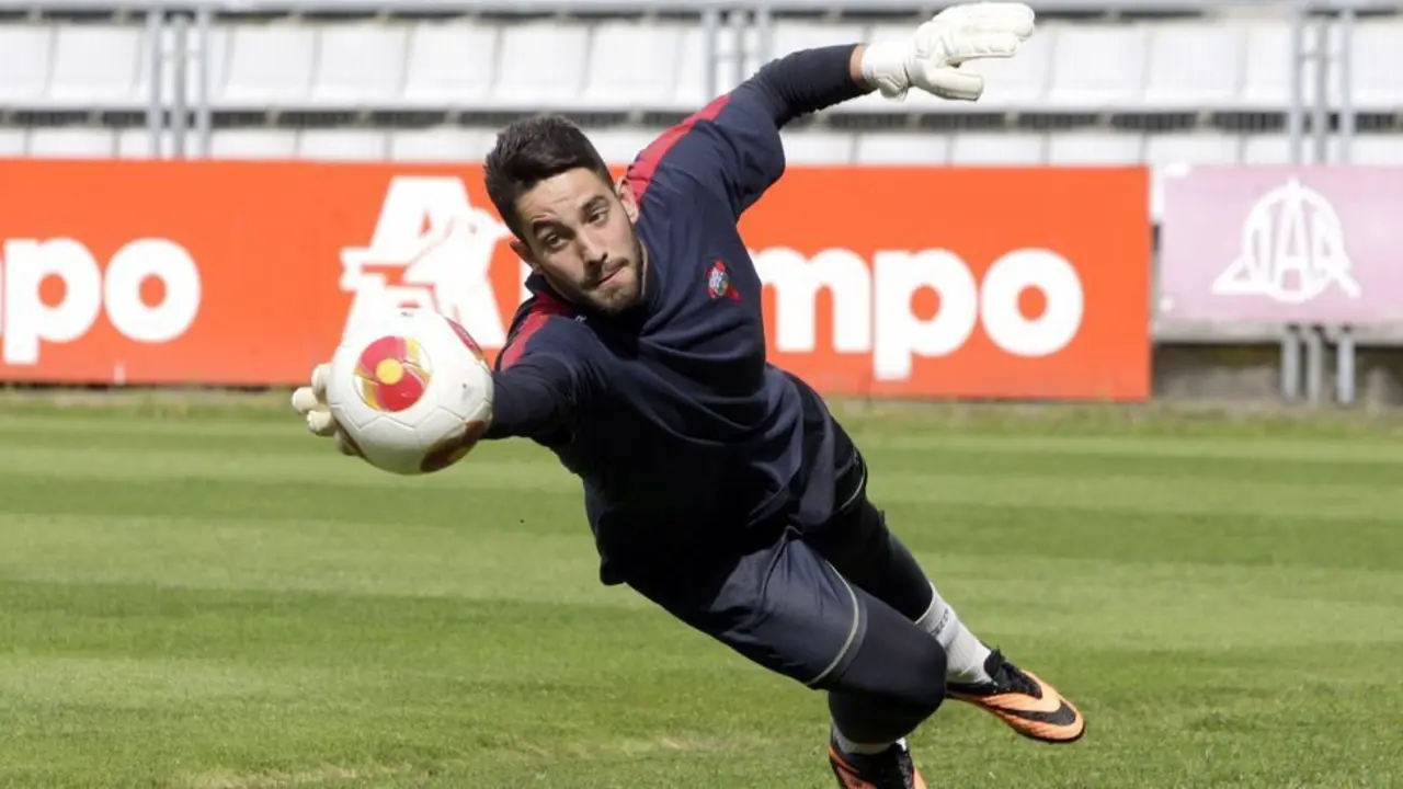 Ian Mackay en la &oacute;rbita de la SD Huesca