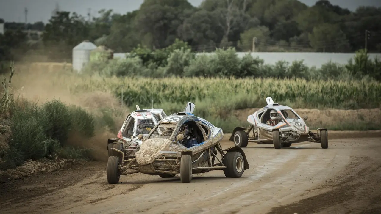 Foto: Imagen de archivo de una anterior competici&oacute;n de Autocross en el circuito de Espl&uacute;s. Foto: Motor Espl&uacute;s