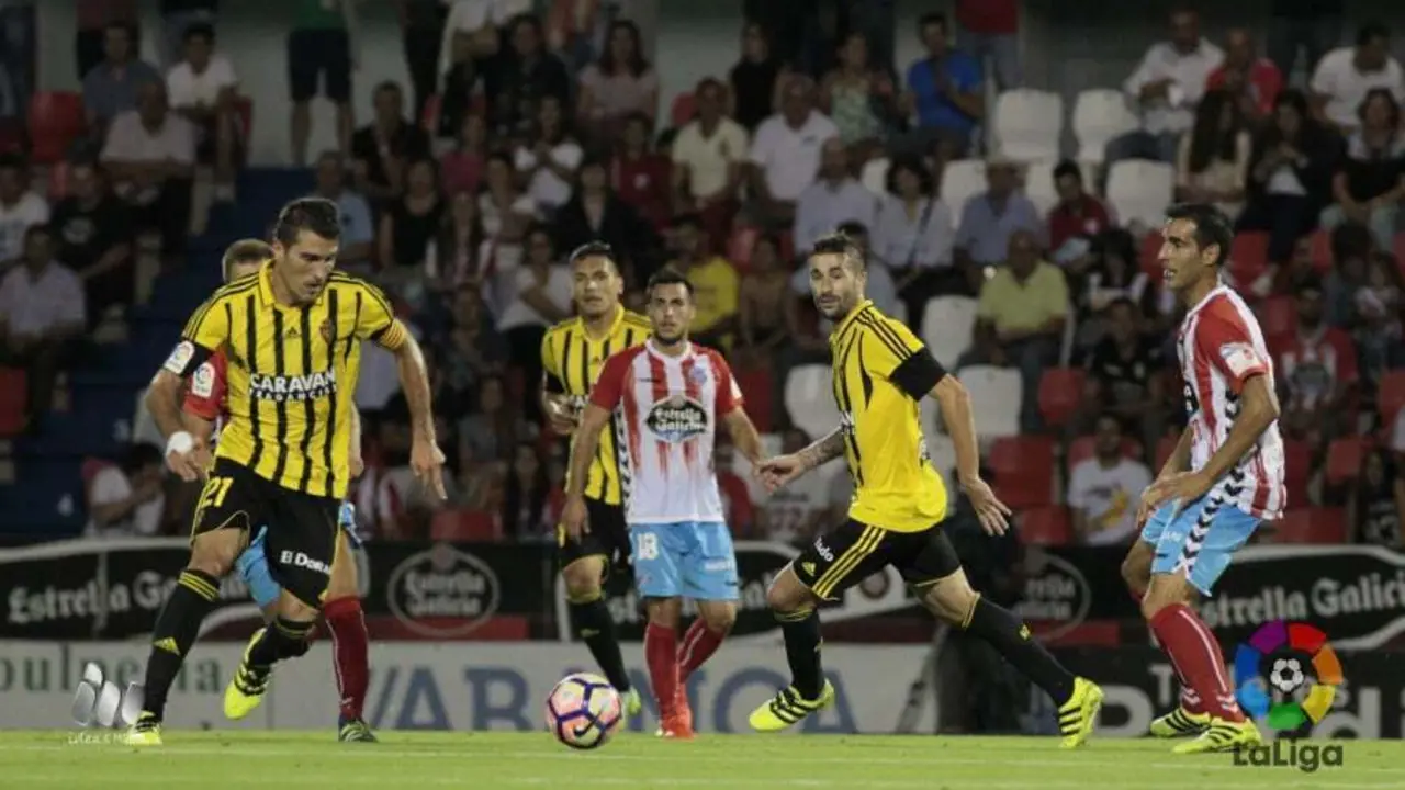 Imagen durante el encuentro entre Zaragoza y Lugo en el Anxo Carro (3-3) | Foto: LFP