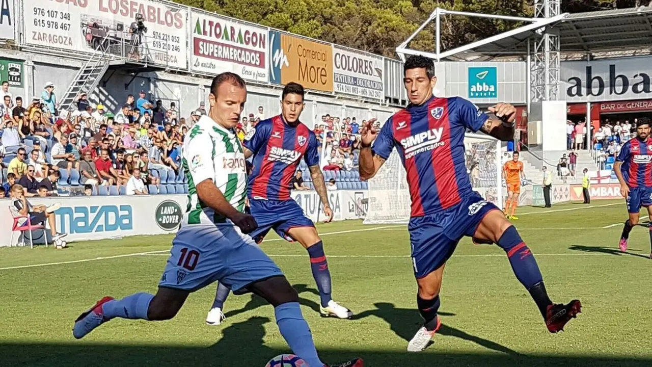 Los azulgranas, a resurgir frente al peor local de la categor&iacute;a | Foto: sporthuesca.com