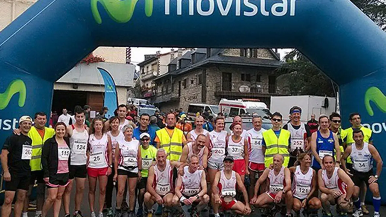 Imagen de familia de los participantes |Foto: C.A. Jaca