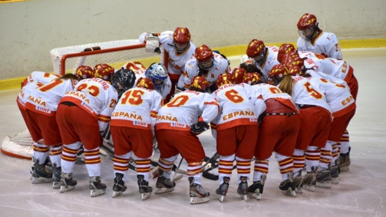 Concentraci&oacute;n pre partido de la selecci&oacute;n espa&ntilde;ola de hockey hielo . Foto: territoriohockey