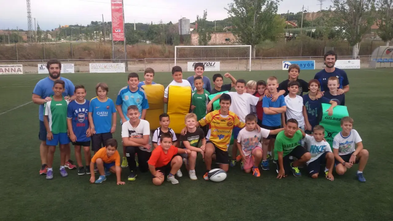 Muchos ni&ntilde;os han abierto sus ojos al rugby gracias a la promoci&oacute;n del club Quebrantahuesos. Foto: Quebrantahuesos Rugby Club