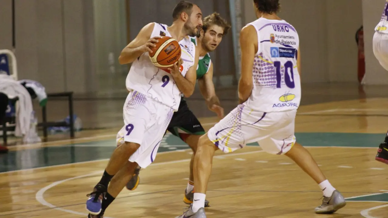 Imagen durante el Palencia - C&aacute;ceres | Foto: palenciabasket.com 