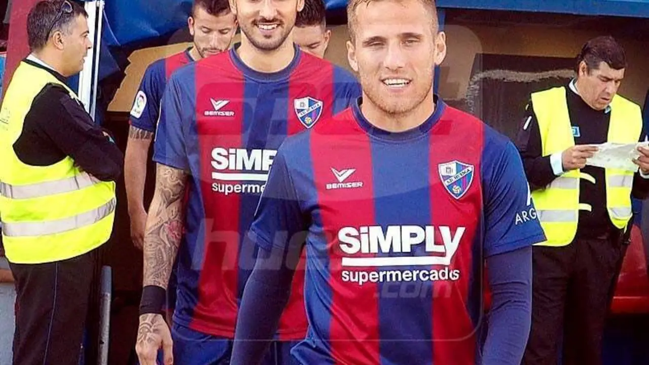 Samu S&aacute;iz, uno de los futblistas mas cotizados de la Liga 1|2|3 | Foto: C. Pascual