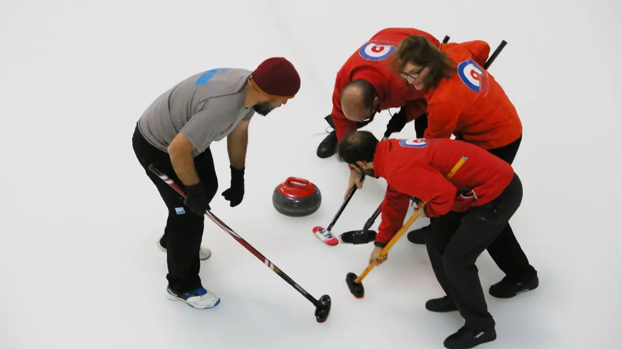 El Curling CH Jaca en la Liga de Espa&ntilde;a Norte Sur de curling| Foto: clubhielojaca
