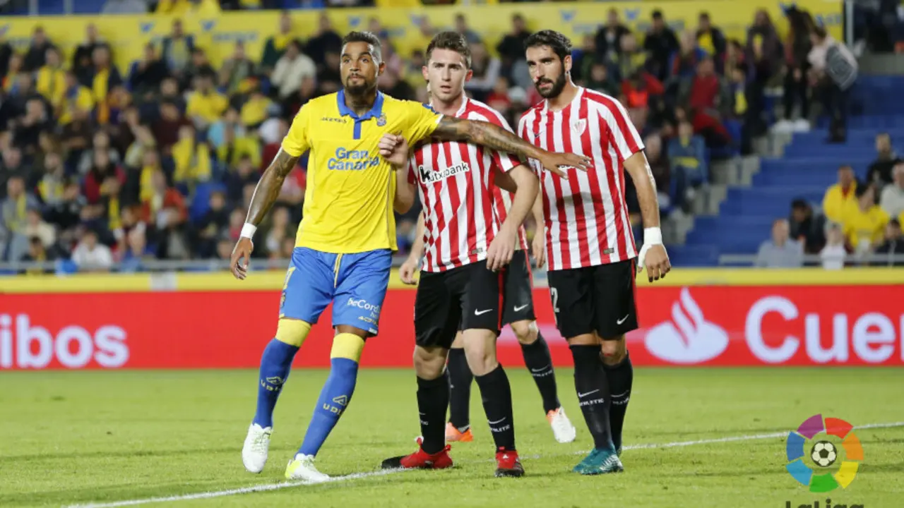 Boateng, autor del primer gol amarillo, marcado por Ra&uacute;l Garc&iacute;a y Laporte | Foto: LaLiga