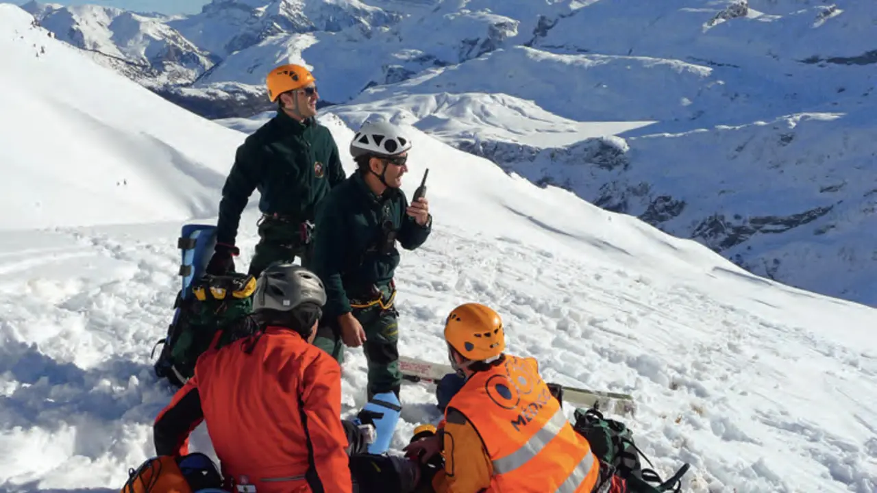 C&oacute;mo actuar en caso de accidente por alud | Foto: Monta&ntilde;a Segura