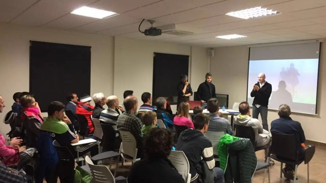 Imagen durante las conferencias del pasado a&ntilde;o.