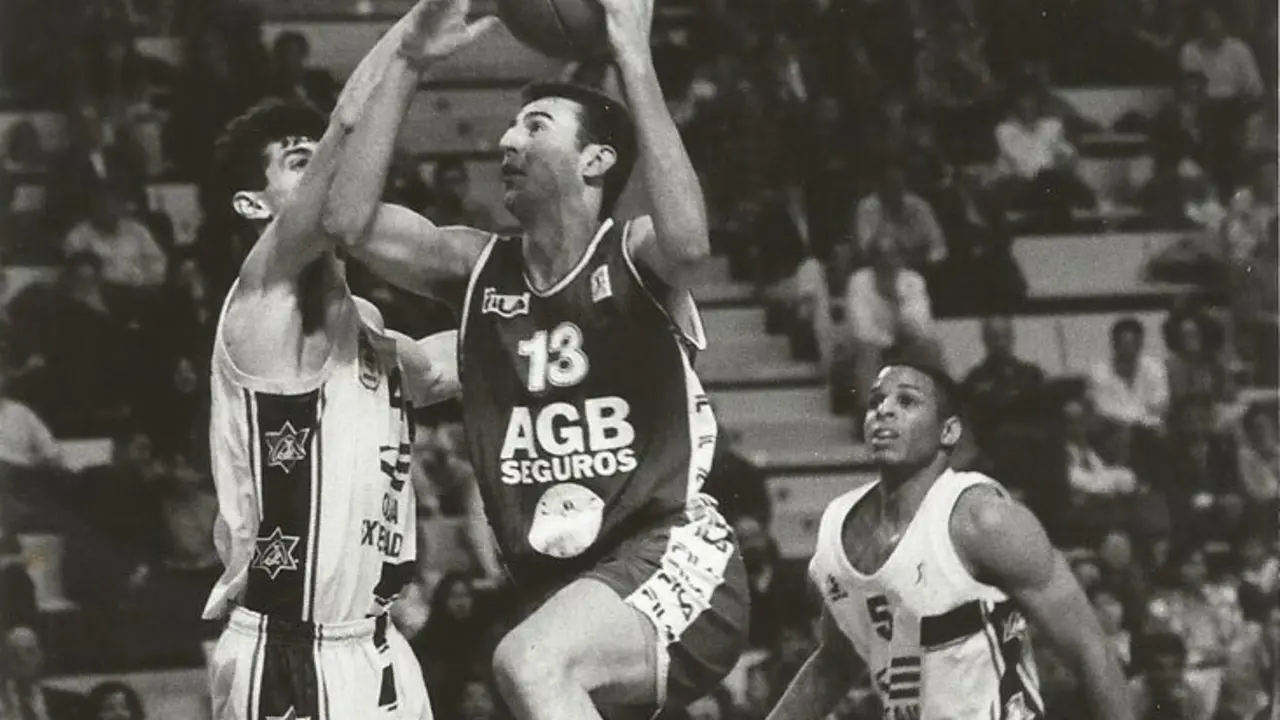 Nacho Biota en el a&ntilde;o 95 con la camiseta Pe&ntilde;ista | Foto cedida por Nacho Biota