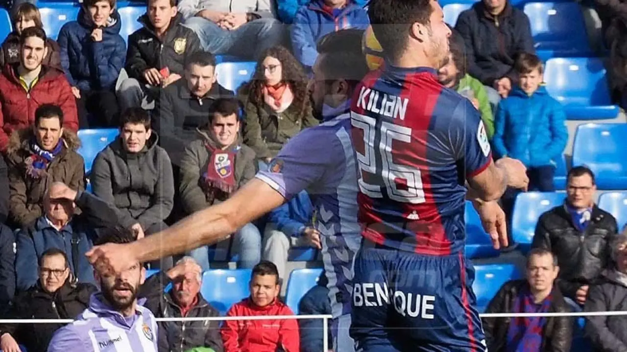 El de Figueres tiene la confianza plena de Anquela | Foto: C.Pascual