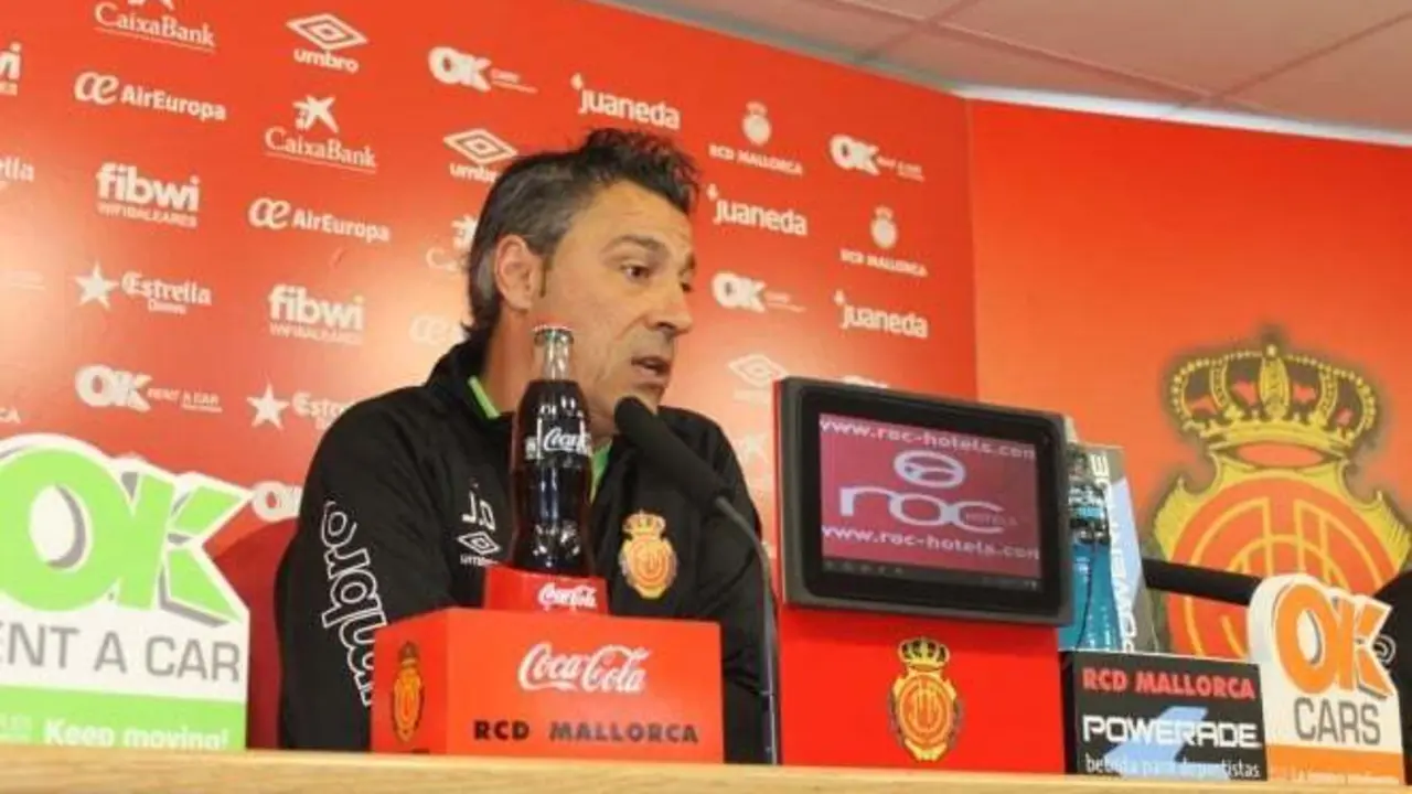 Olaizola, entrenador del Mallorca, en rueda de prensa | Foto: RCD Mallorca