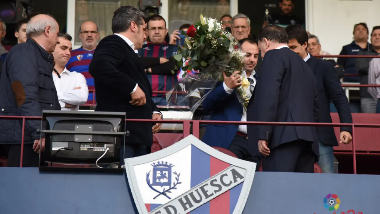 La SD Huesca homenaje&oacute; a Armando Borraz el pasado mes de marzo | Foto: LFP