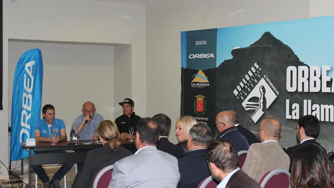 Imagen durante la presentaci&oacute;n de la prueba en Zaragoza.