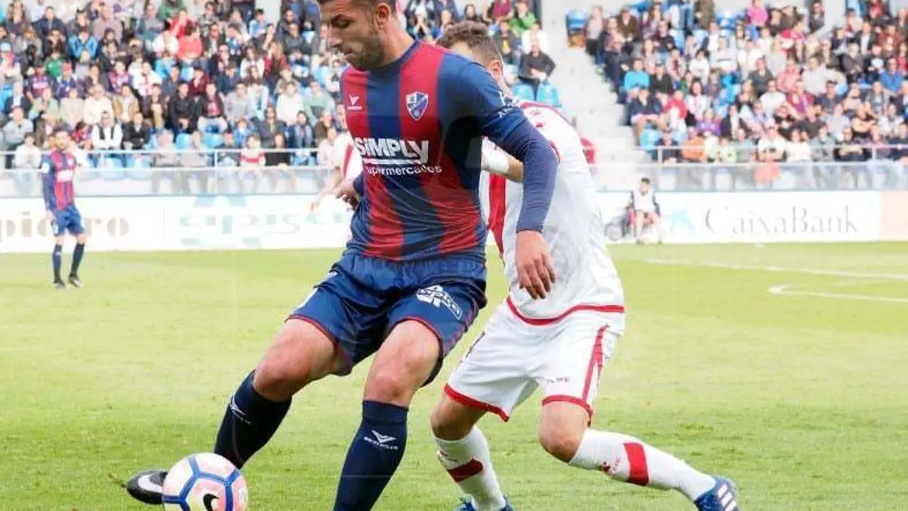 Borja L&aacute;zaro durante el partido contra el Rayo Vallecano | Foto: C.Pascual