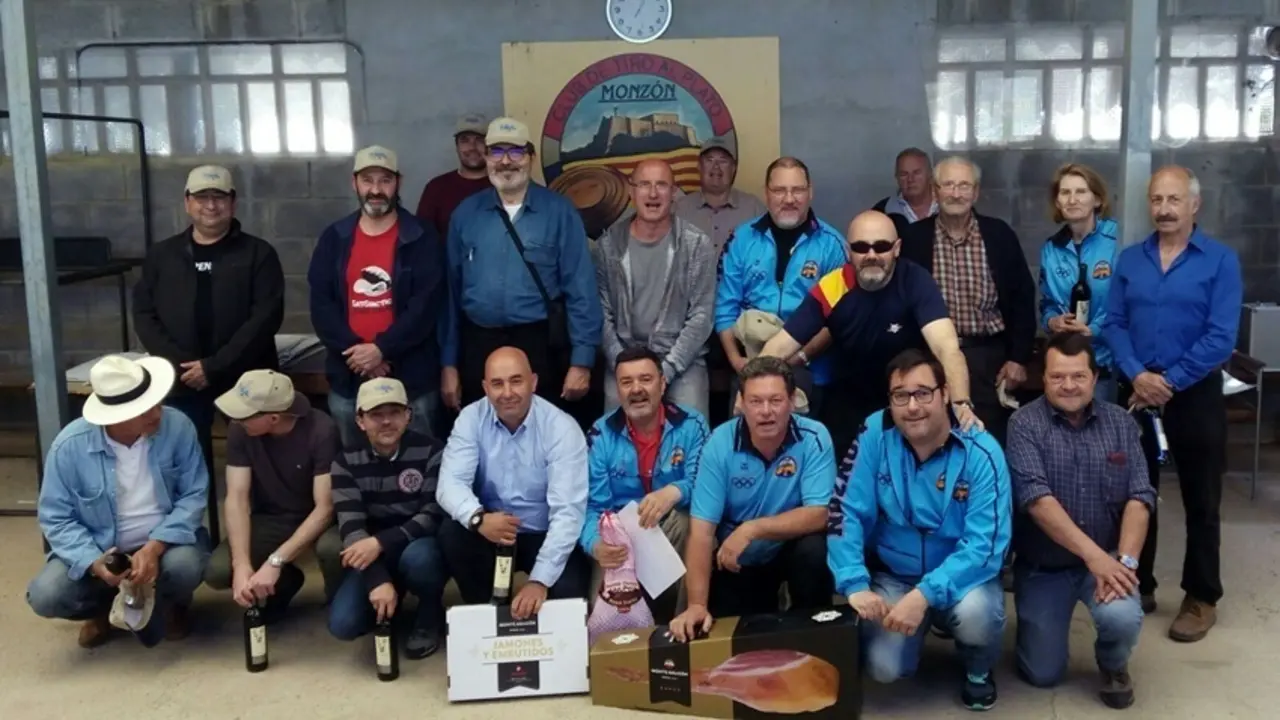 Imagen de los participantes en la d&eacute;cima edici&oacute;n del Transg&oacute;mez. Foto: CT Monz&oacute;n