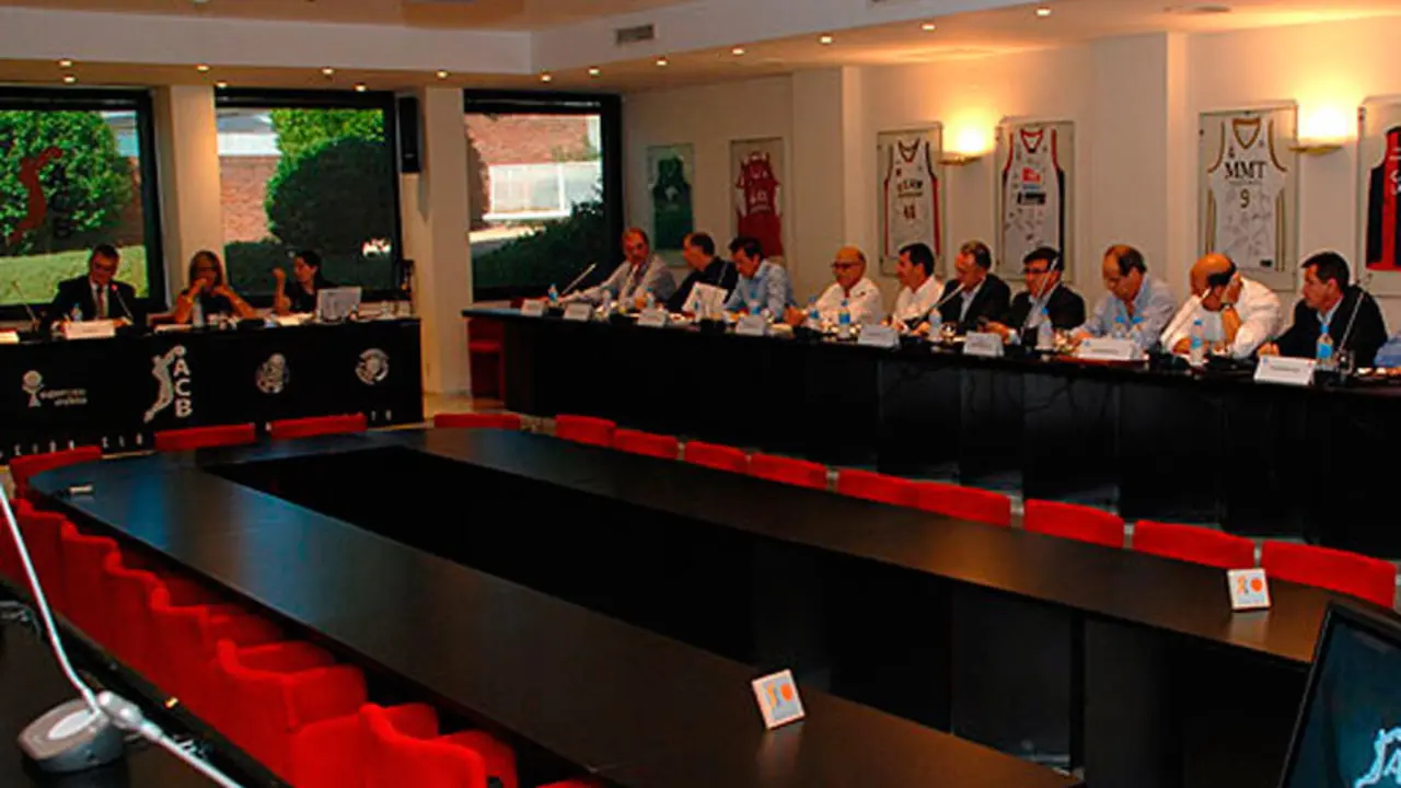 Imagen de la Asamblea de la ACB celebrada el lunes
