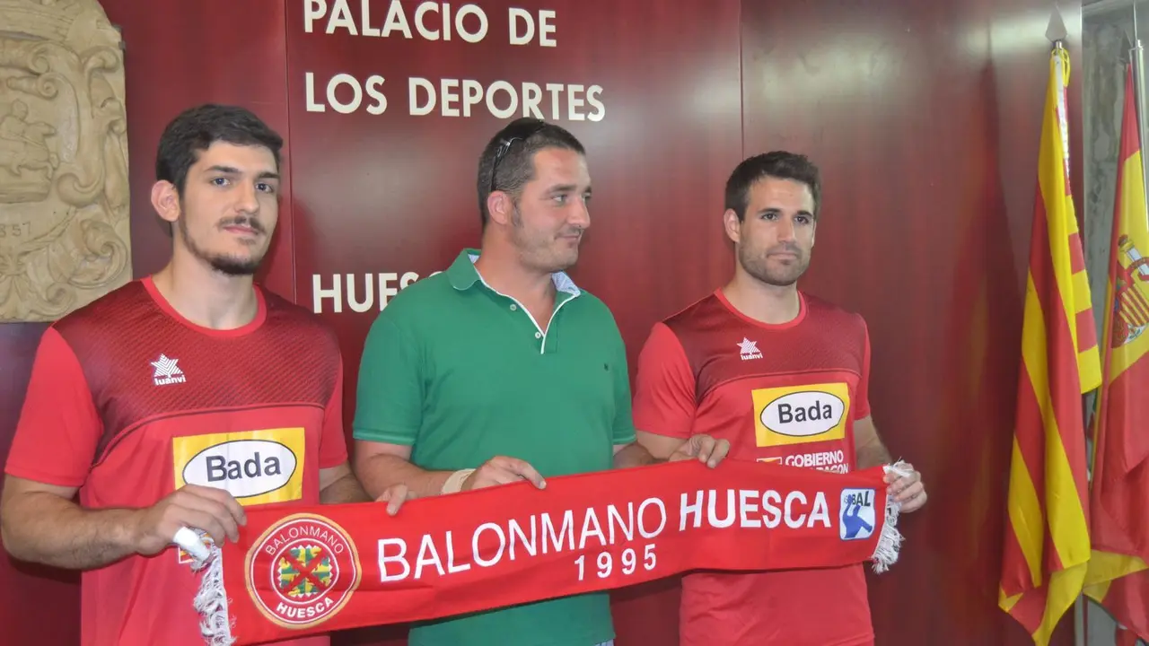 De izquierda a derecha Zungri, Ib&aacute;&ntilde;ez y P&eacute;rez. Foto: Sporthuesca
