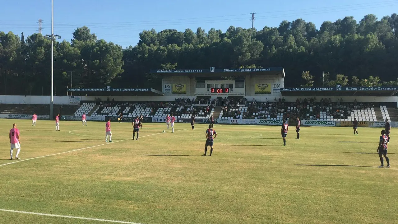 El Huesca se reencuentra con la victoria en pretemporada | Foto: @CDTudelano