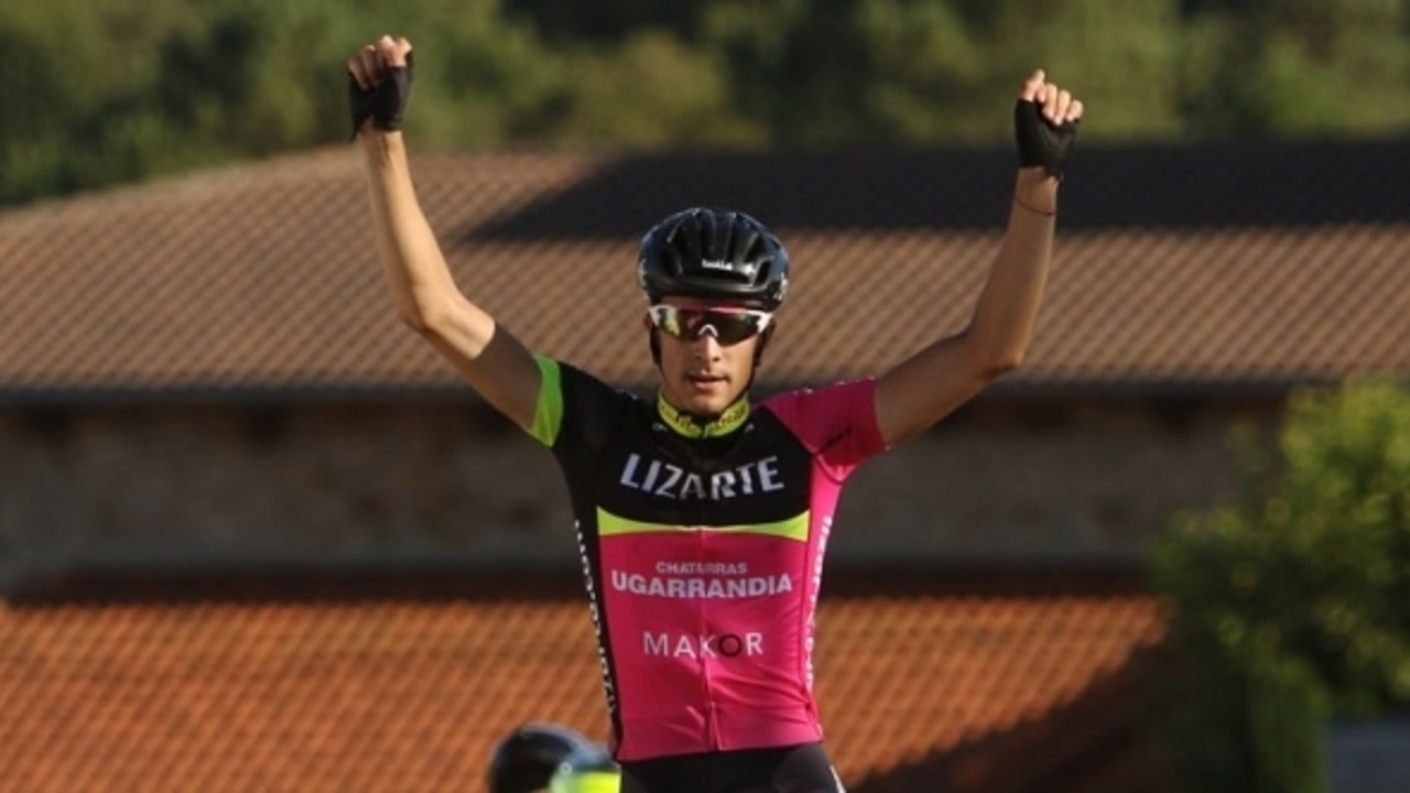 Sergio Samitier vence en la Cl&aacute;sica Lemoiz | Foto: Lizarte