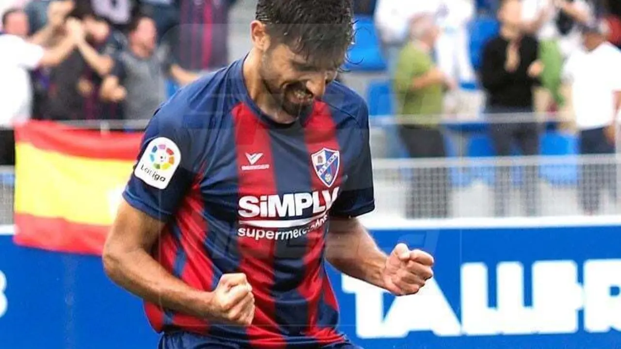 El s&aacute;bado, Juan Aguilera jugar&aacute; contra varios de sus ex compa&ntilde;eros de la SD Huesca. | Foto: C.Pascual