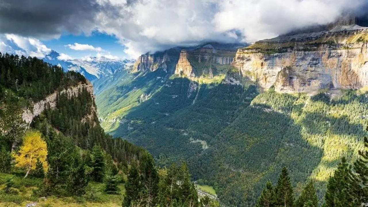 Imagen del Parque Nacional de Ordesa, uno de los puntos "fuertes" de la naturaleza Alto Arag&oacute;n