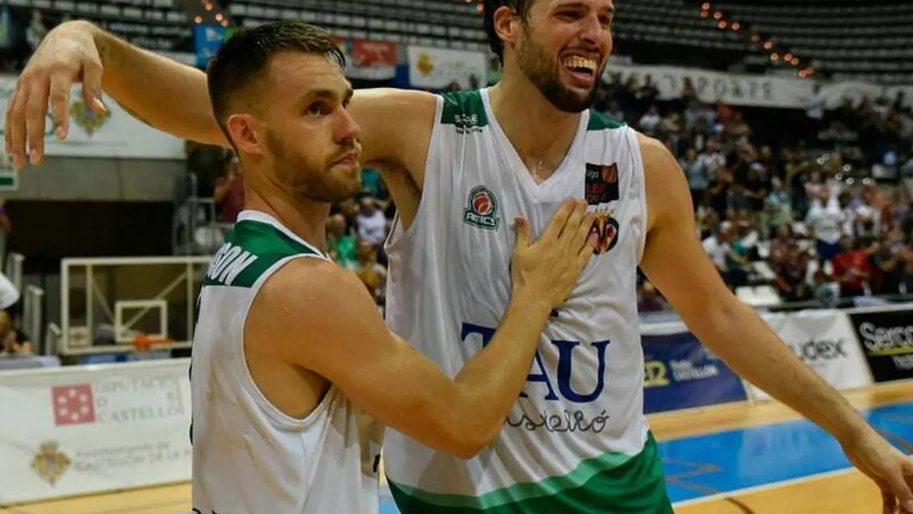 Steinarsson y Gatell, dos ex pe&ntilde;istas en Castell&oacute;n a los que se les sigue teniendo estima en Huesca | Foto: FEB